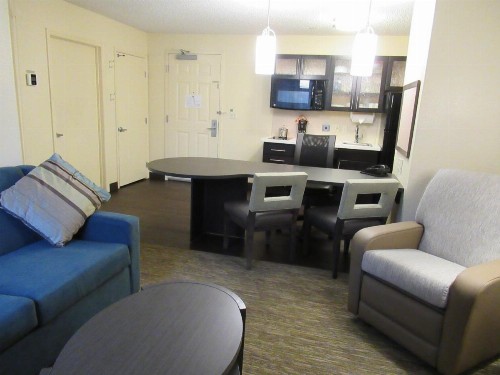 Candlewood Suites Lake Mary an IHG Hotel - image 30