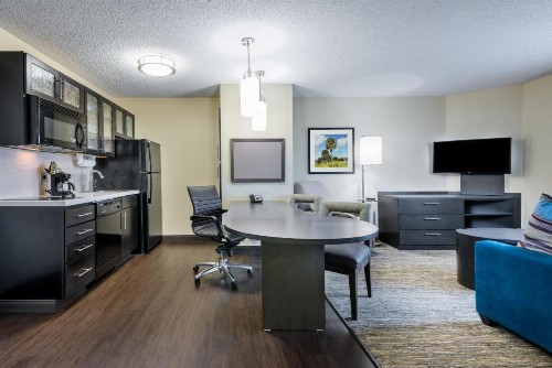 Candlewood Suites Lake Mary an IHG Hotel - image 32