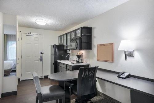 Candlewood Suites Lake Mary an IHG Hotel - image 37