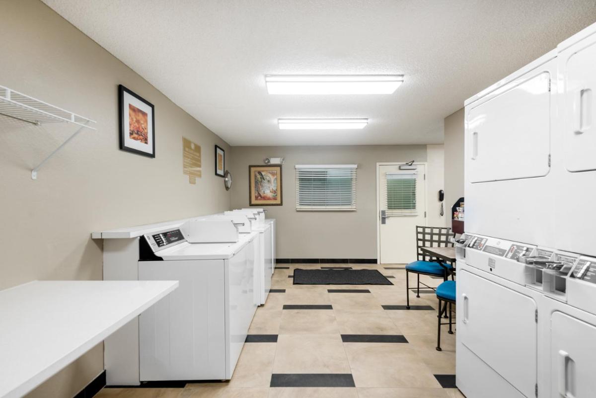 Candlewood Suites Lake Mary an IHG Hotel - image 6