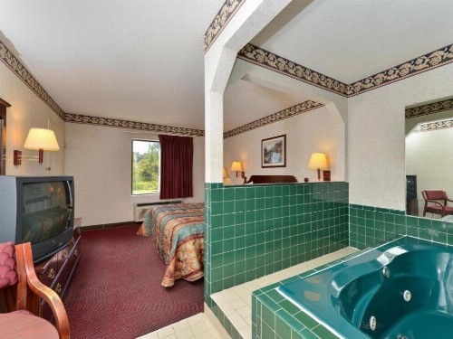Americas Best Value Inn - Valdosta/Lake Park