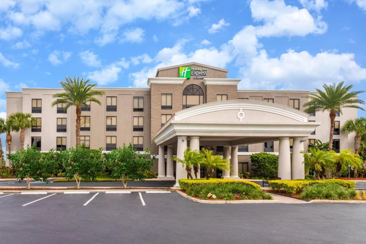 Holiday Inn Express Hotel & Suites Lake Placid an IHG Hotel - main image