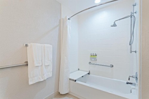 Holiday Inn Express Hotel & Suites Lake Placid an IHG Hotel - image 14