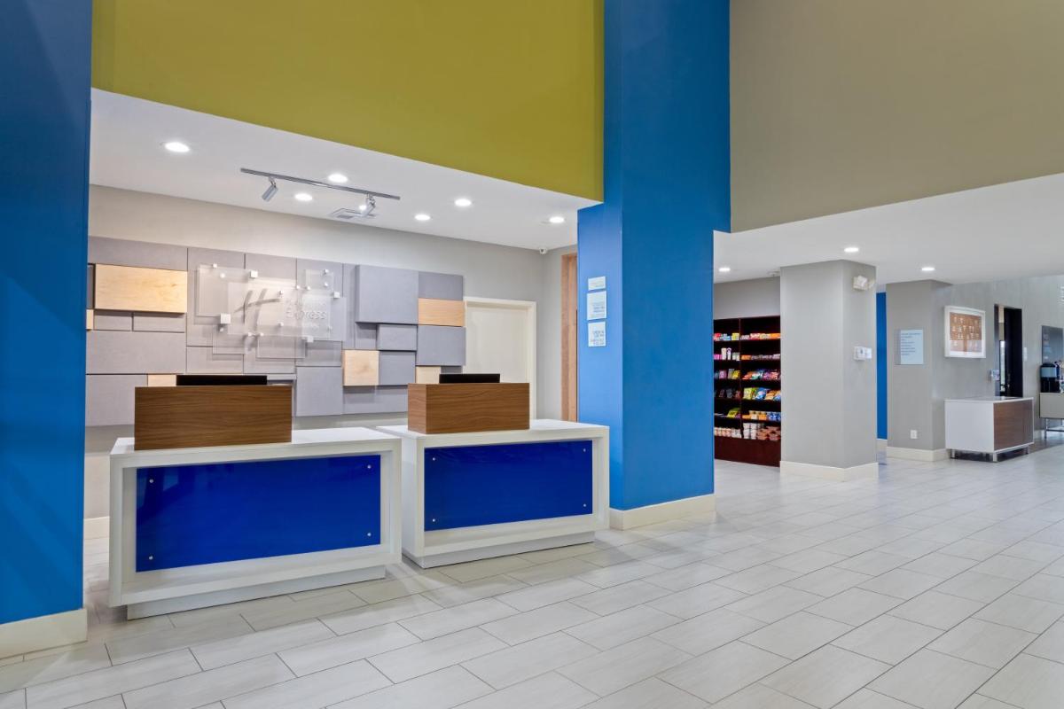 Holiday Inn Express Hotel & Suites Lake Placid an IHG Hotel - image 7