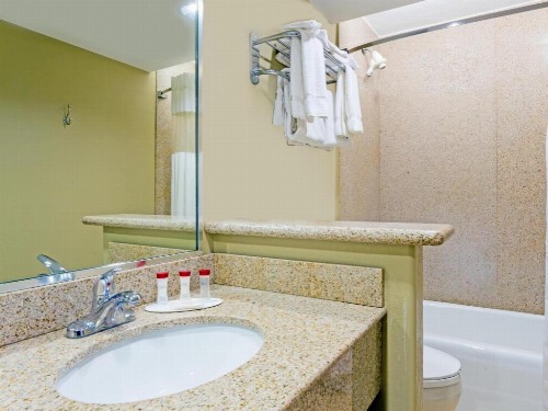 Ramada by Wyndham Lake Placid - image 19