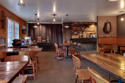 Hotel Becket Lake Tahoe Trademark Collection by Wyndham - image 11