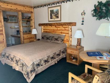Tahoe Valley Lodge - image 10