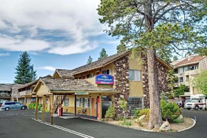 Howard Johnson by Wyndham South Lake tahoe California