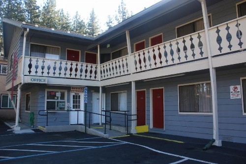 Thunderchief Inn - image 10