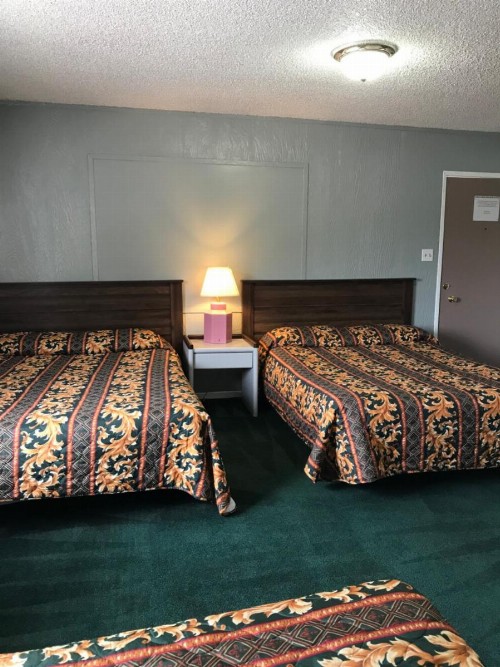Thunderchief Inn - image 14