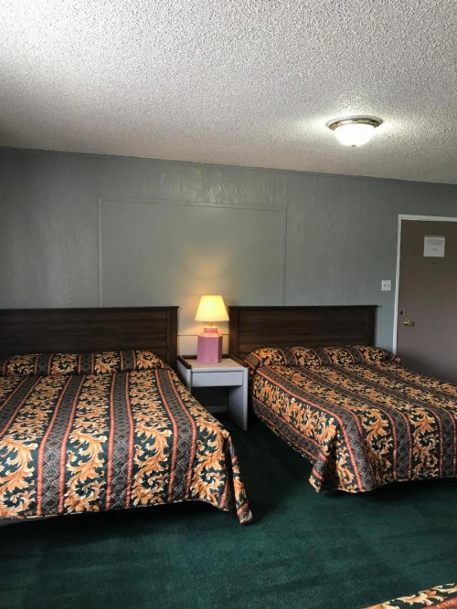 Thunderchief Inn - image 27