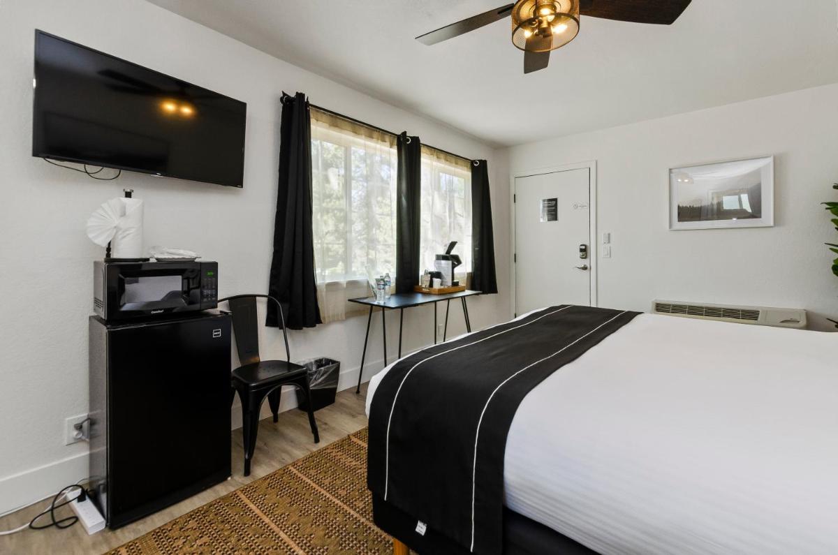Alpenrose Inn - image 2