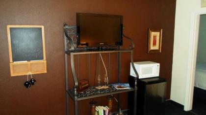 Paradice Motel - image 10