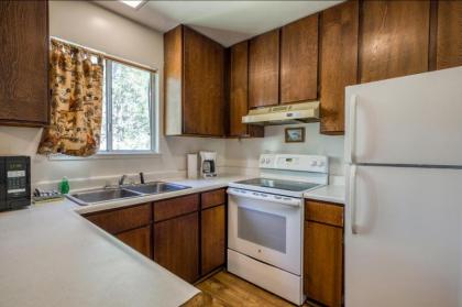 Spruce Grove Field and Stream Cabin Condo - image 6