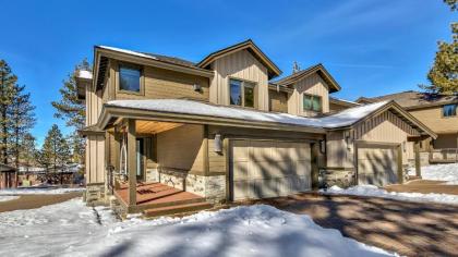 Luxury And Location- Right At Heavenly Gondola Townhouse - image 9