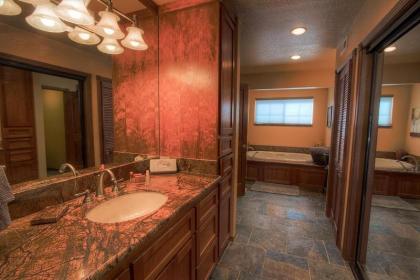 Splash Pad by Lake Tahoe Accommodations - image 11