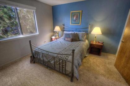 Azure Place by Lake Tahoe Accommodations - image 12