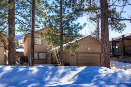 Azure Place by Lake Tahoe Accommodations - image 5