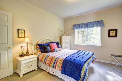 Tahoe Trails Lodge by Lake Tahoe Accommodations - image 10