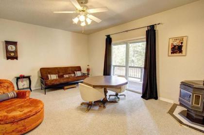 Tahoe Trails Lodge by Lake Tahoe Accommodations - image 12