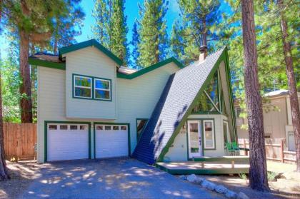 Lone Indian Lodge by Lake tahoe Accommodations