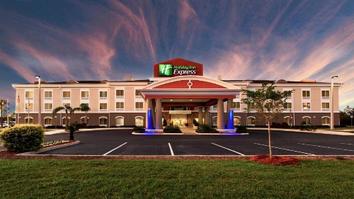 Holiday Inn Express Lake Wales North-Winter Haven an IHG Hotel