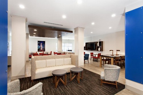 Holiday Inn Express Lake Wales North-Winter Haven an IHG Hotel - image 17
