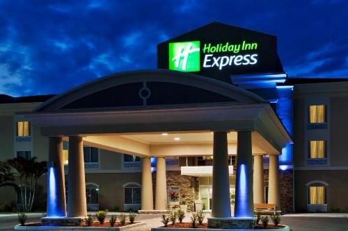 Holiday Inn Express Lake Wales North-Winter Haven an IHG Hotel - image 7