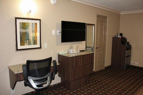 Budget Inn Lake Wales - image 25