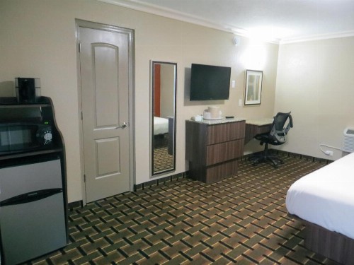 Budget Inn Lake Wales - image 36