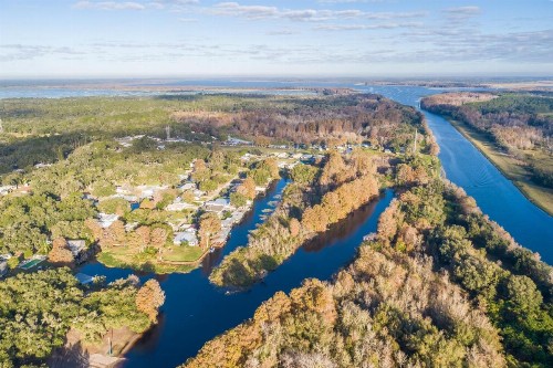 Camp Mack A Guy Harvey Lodge - image 6