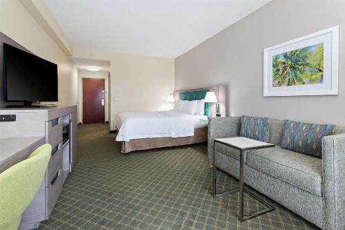 Hampton Inn West Palm Beach-Lake Worth-Turnpike - image 14
