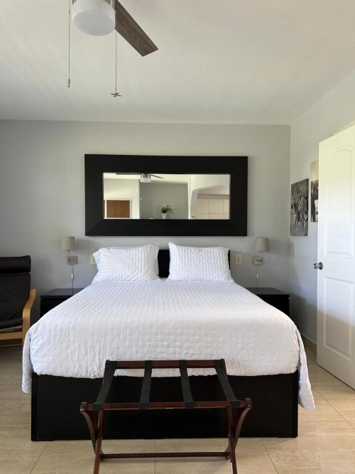 White Horse Motel - image 2