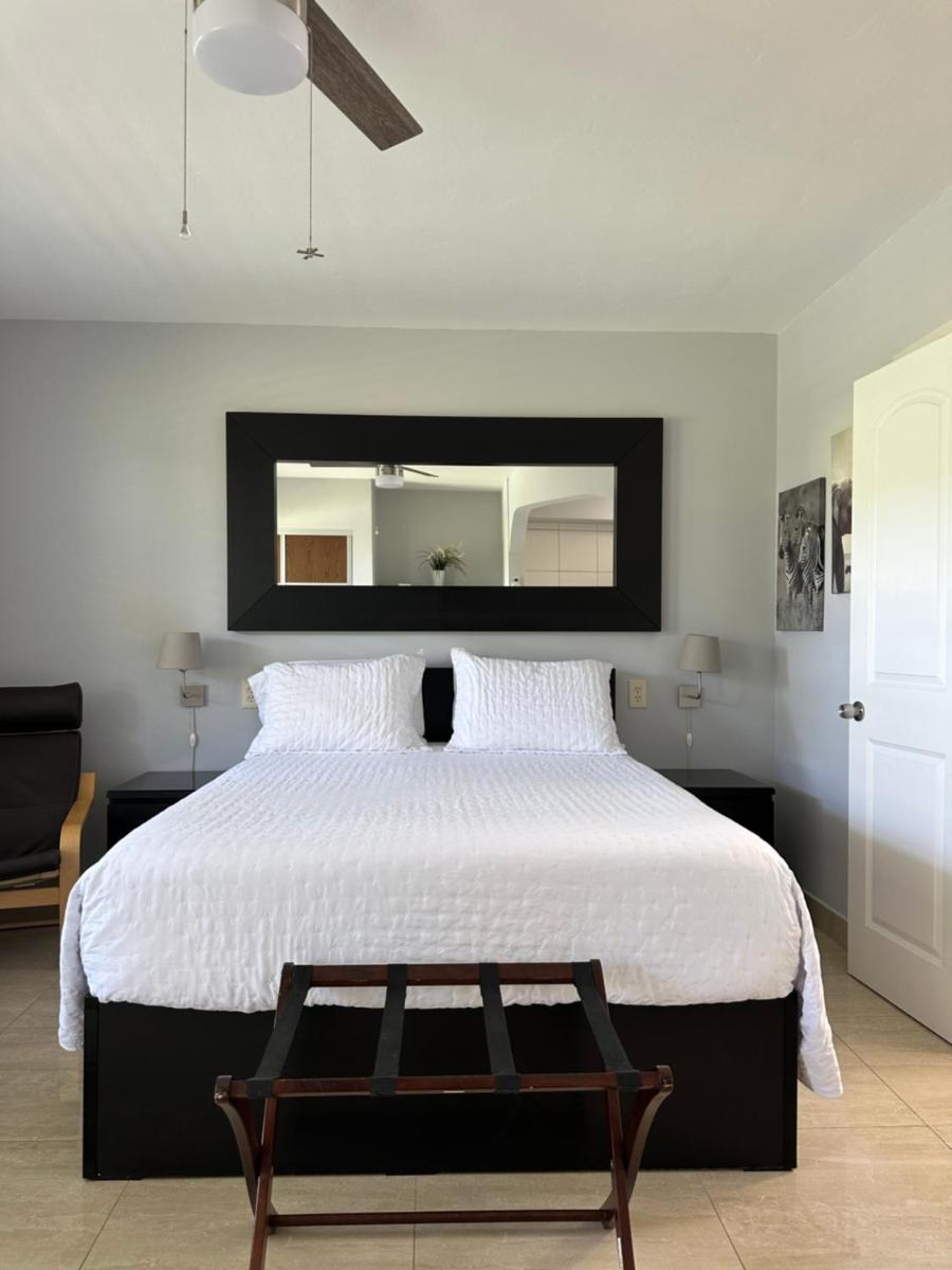 White Horse Motel - image 2