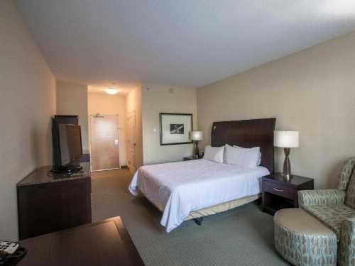 Hilton Garden Inn Lakeland - image 26