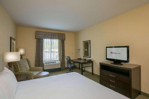 Hilton Garden Inn Lakeland - image 28