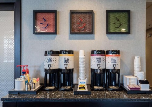 Hampton Inn Lakeland - image 23