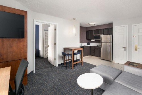 Residence Inn by Marriott Lakeland - image 24