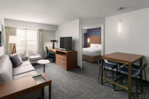 Residence Inn by Marriott Lakeland - image 38