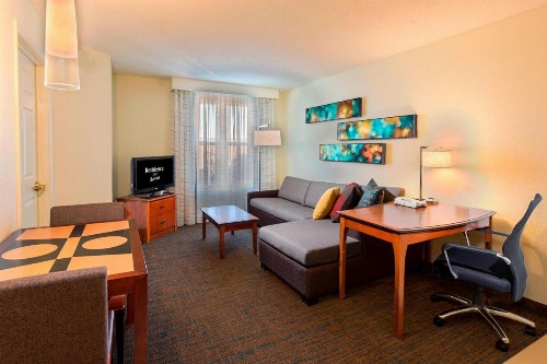 Residence Inn by Marriott Lakeland - image 40