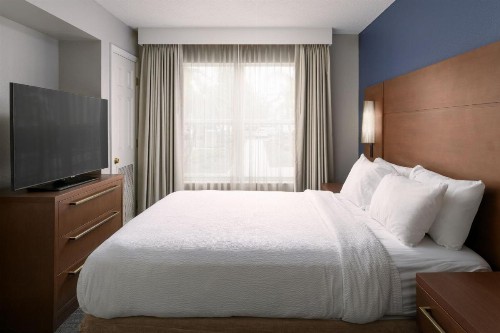 Residence Inn by Marriott Lakeland - image 43