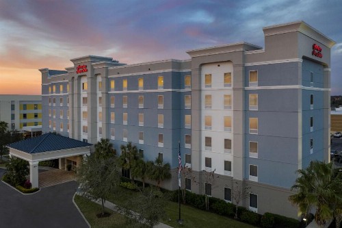 Hampton Inn & Suites Lakeland-South Polk Parkway - image 5