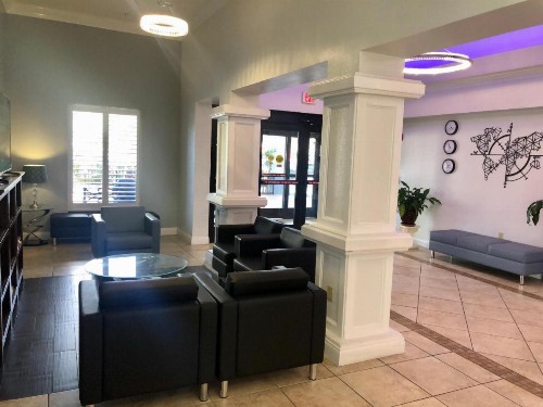 Days Inn & Suites by Wyndham Lakeland - image 47