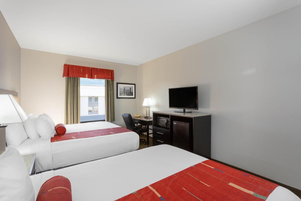 Days Inn & Suites by Wyndham Lakeland - image 7
