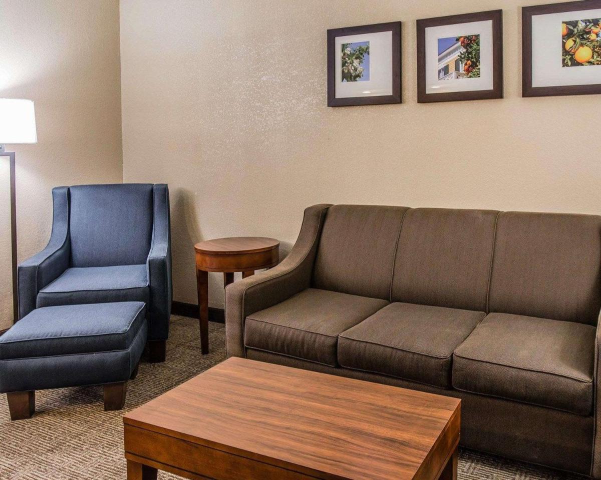 Comfort Inn & Suites Lakeland North I-4 - image 6