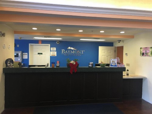 Baymont by Wyndham Lakeland - image 11