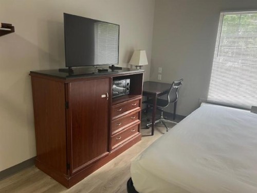 Baymont by Wyndham Lakeland - image 26