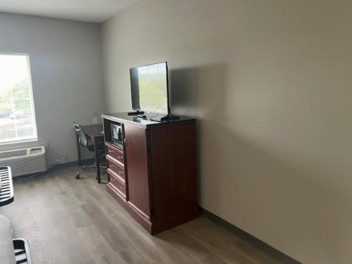 Baymont by Wyndham Lakeland - image 7