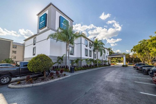 Sleep Inn & Suites Lakeland I-4 - image 4