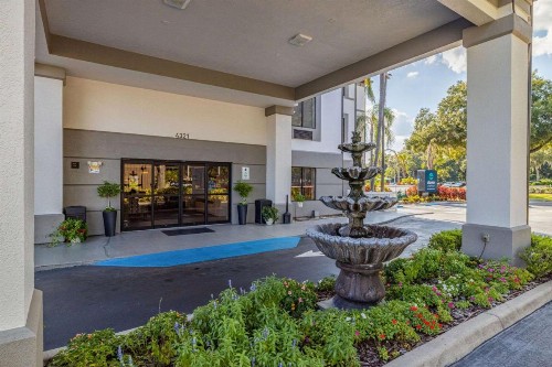 Sleep Inn & Suites Lakeland I-4 - image 6
